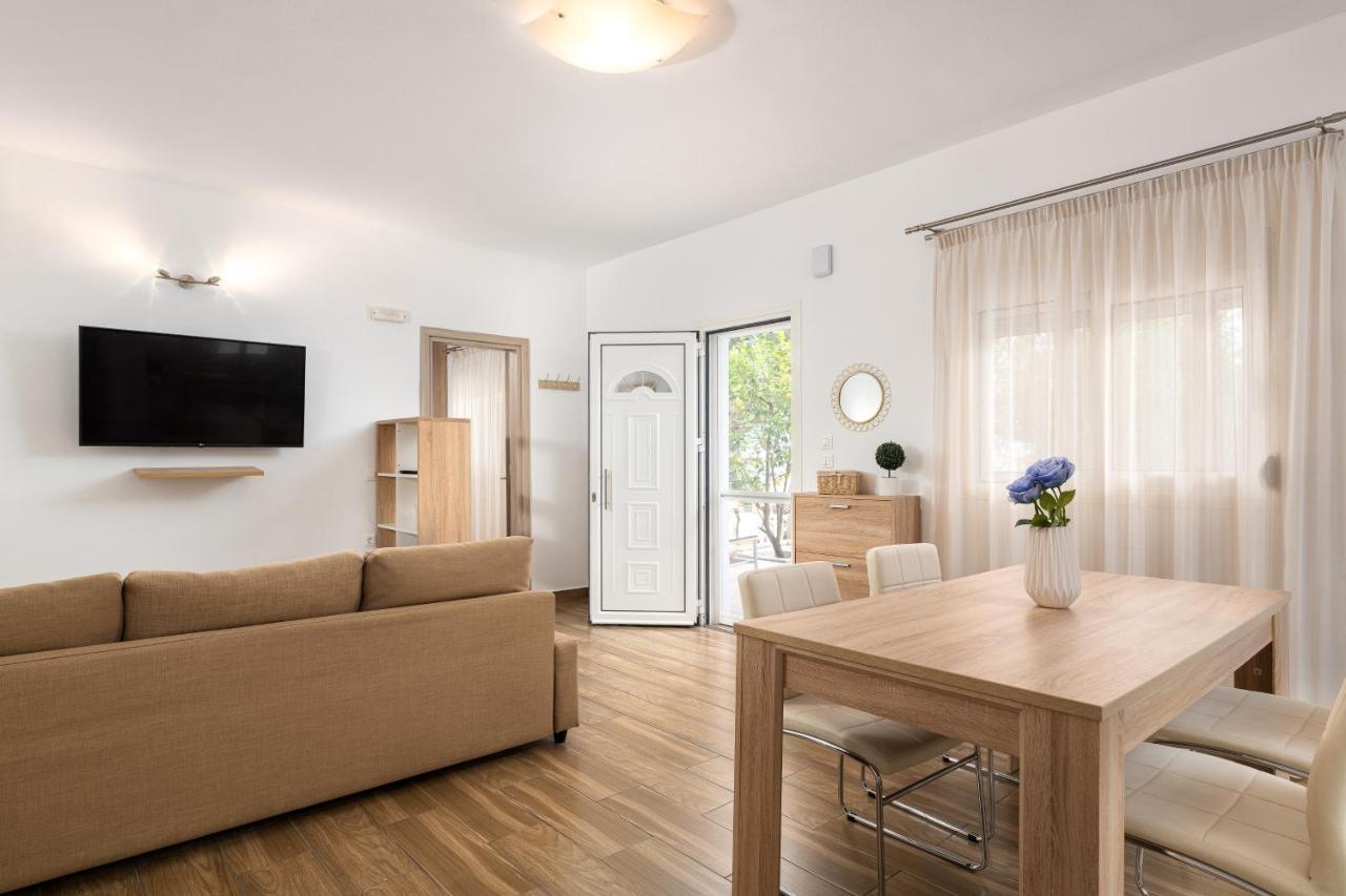 Theros Luxury Apartment Archangelos  Esterno foto