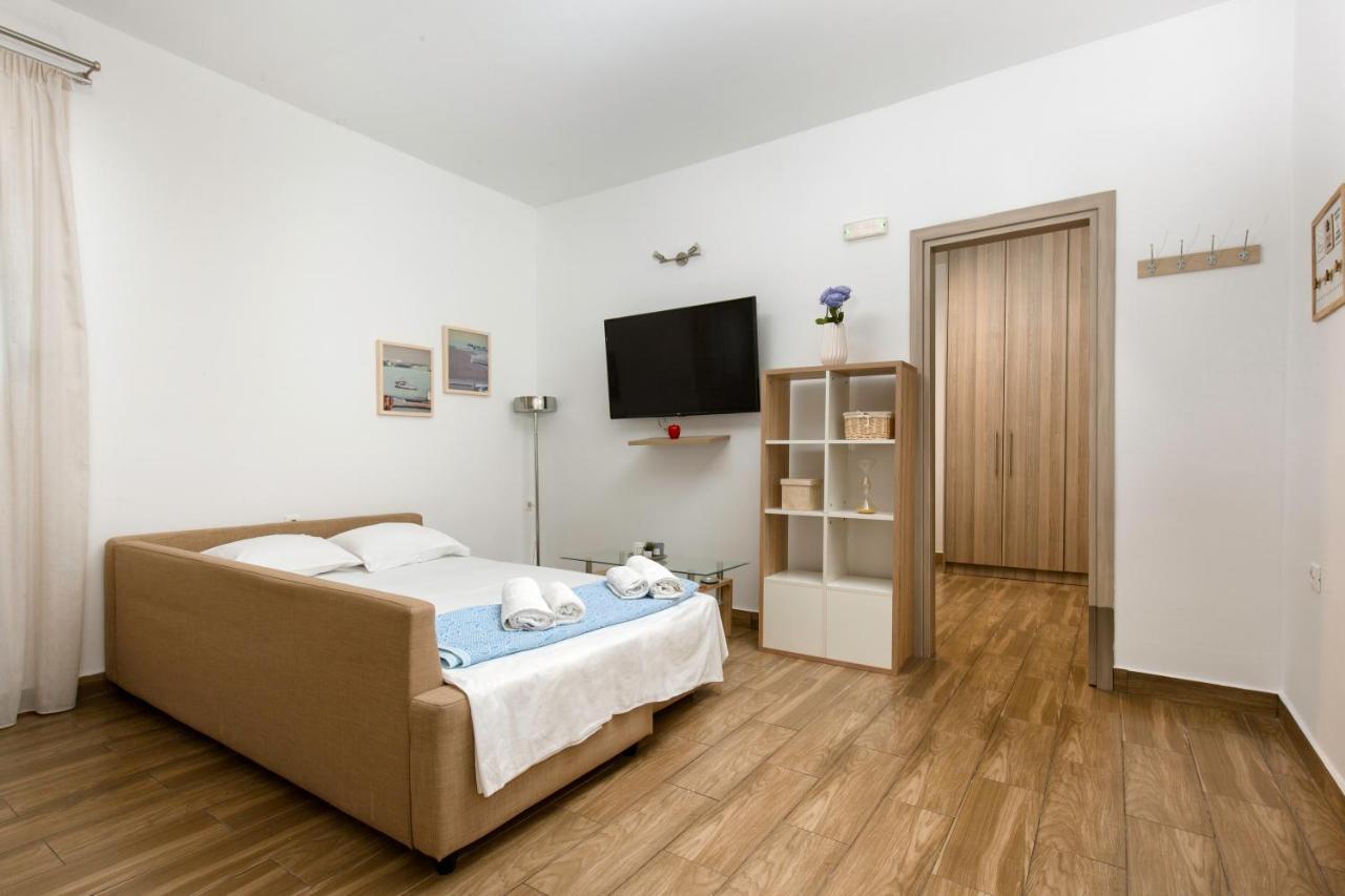 Theros Luxury Apartment Archangelos  Esterno foto